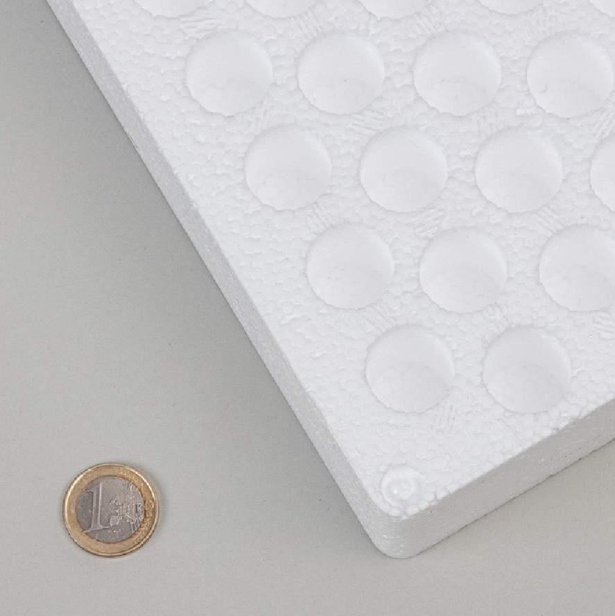 Styropor-Lochpalette, Typ „C“, 90 Löcher, 20 mm